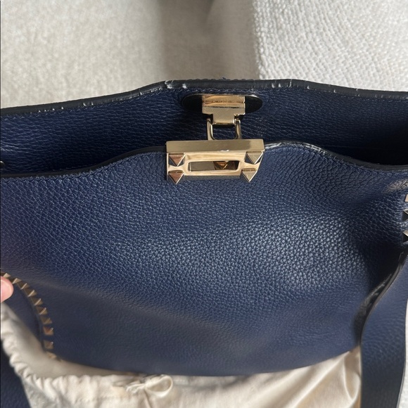 Valentino Rockstud Messenger Bag AUTHENTIC - Picture 5 of 6